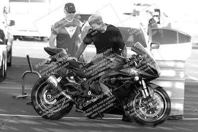 media/Oct-09-2022-SoCal Trackdays (Sun) [[95640aeeb6]]/Around the Pits/